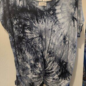 Tie dye short sleeved shirt